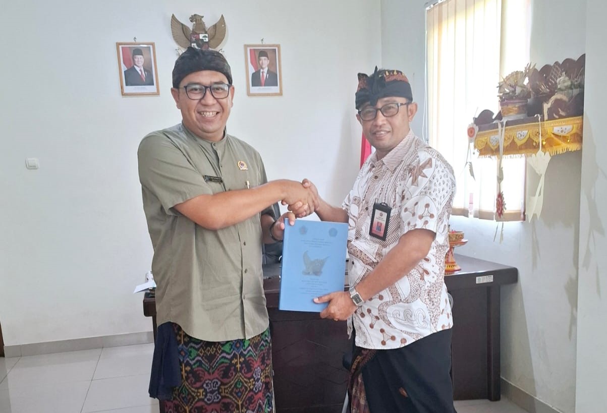 Undiksha Serahkan Hasil Kajian Mewujudkan Singaraja Sebagai Kota Pendidikan