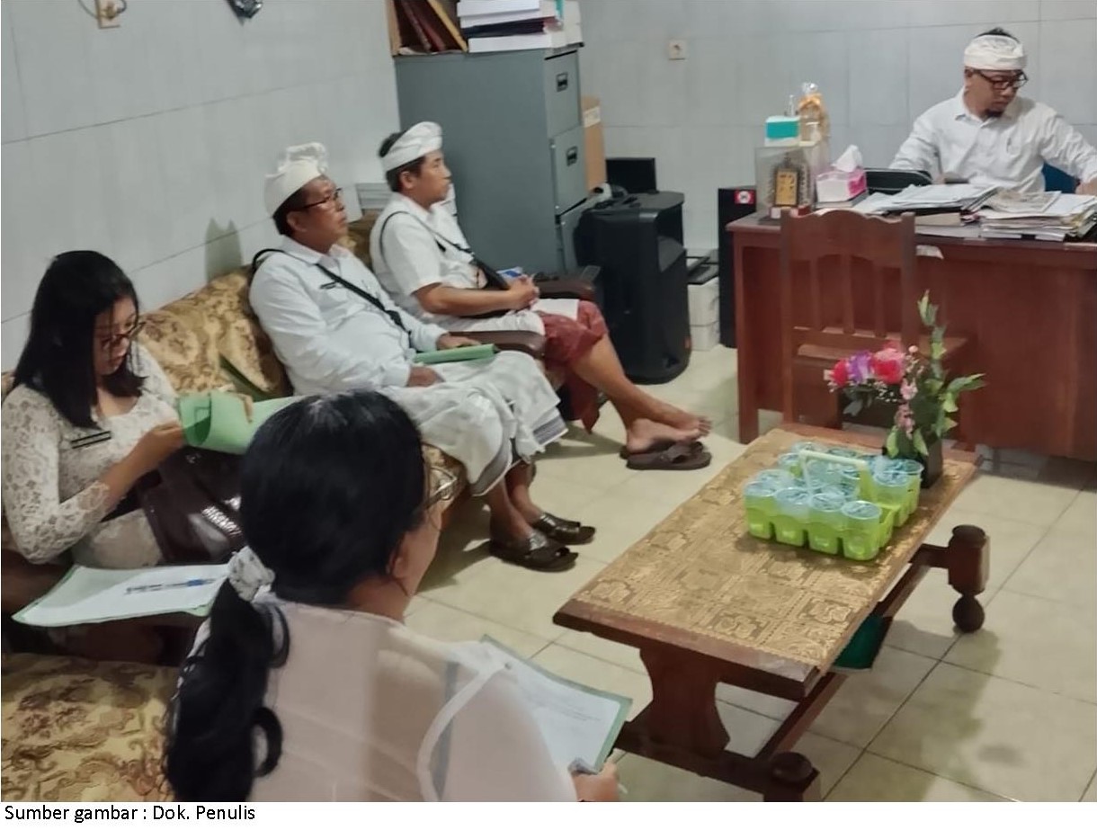 Monev Pelayanan Publik Desa Pemaron dan Banjar