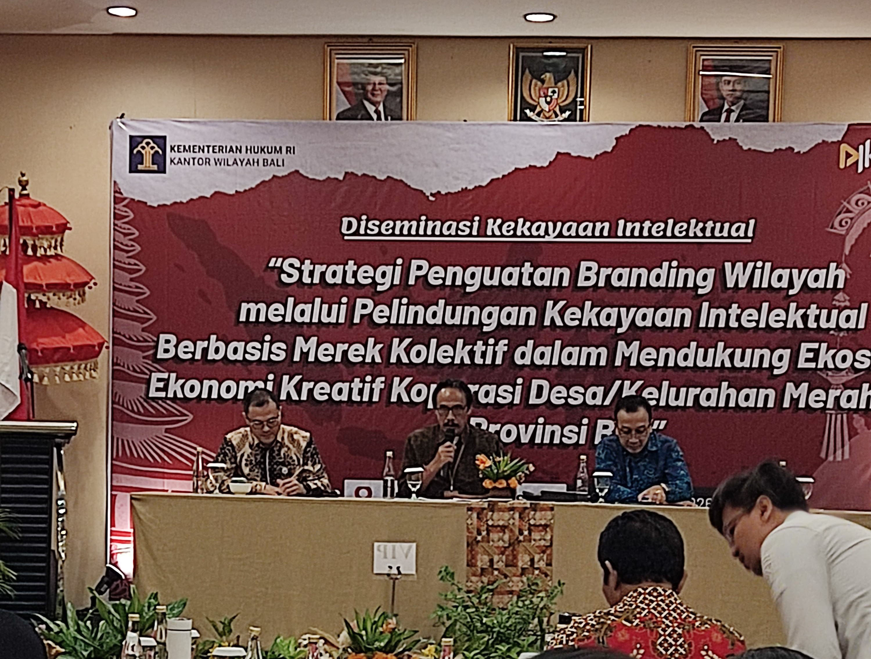 Menghadiri Diseminasi Kekayaan Intelektual Strategi Penguatan Branding Wilayah